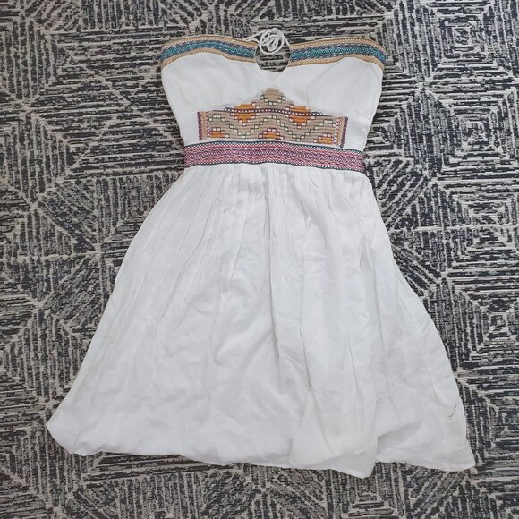 Bohemian Empire Waist Flowy Strapless Dress - Picture 6 of 11